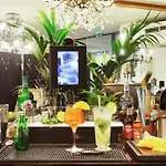 Hotel Trianon Rive Gauche