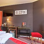 Trianon Rive Gauche