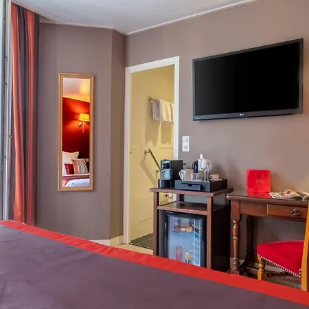 Trianon Rive Gauche Paris