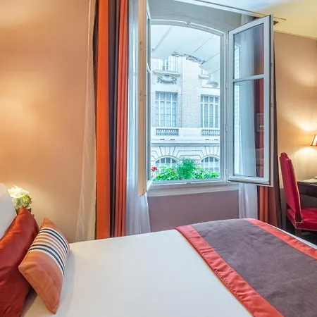 Trianon Rive Gauche Paris