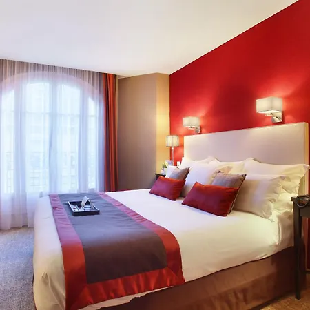 Trianon Rive Gauche Hotel