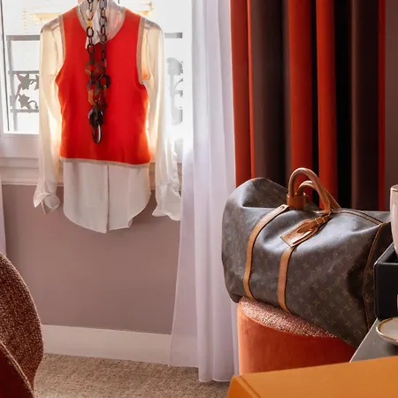 Trianon Rive Gauche 4*