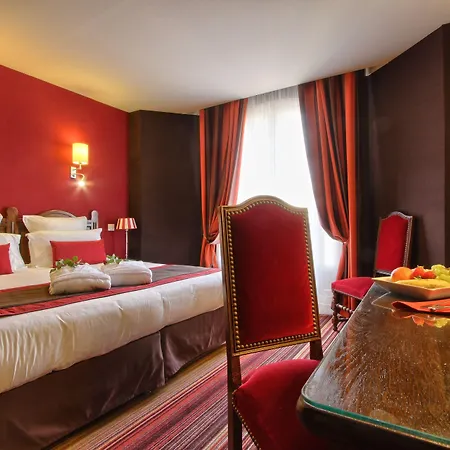 Trianon Rive Gauche 4* Paříž