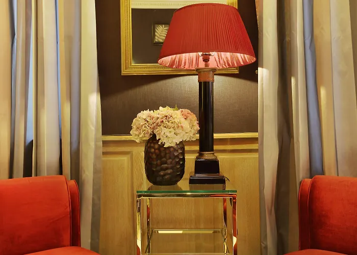 Trianon Rive Gauche Hotel París