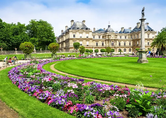 Trianon Rive Gauche Hotel