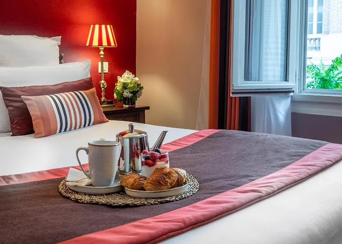 Trianon Rive Gauche Hotel