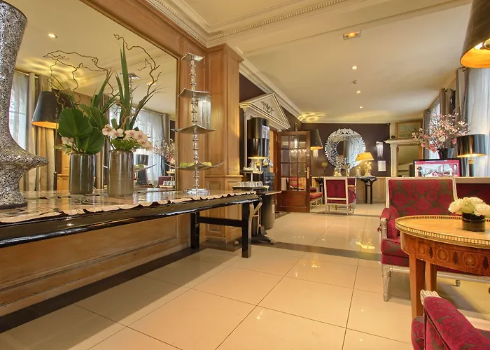 Trianon Rive Gauche מלון 4*